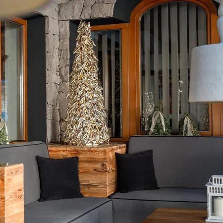 Croce Bianca Leisure & Spa Hotel-2